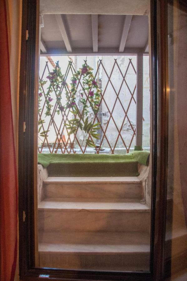 הוילה קאלאבאקה Historic Luxury House In The Heart Of Meteora מראה חיצוני תמונה